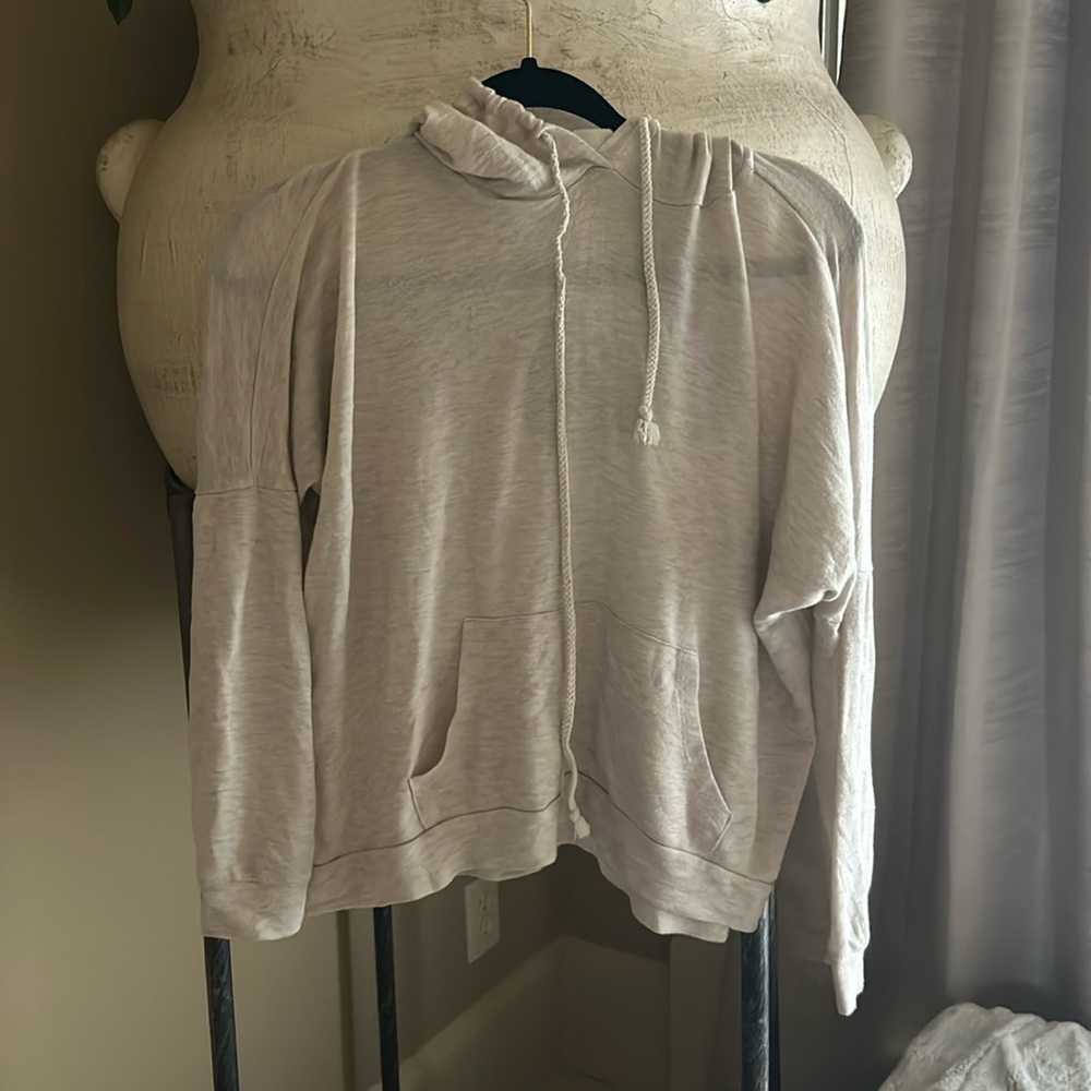 Light weight hoodie